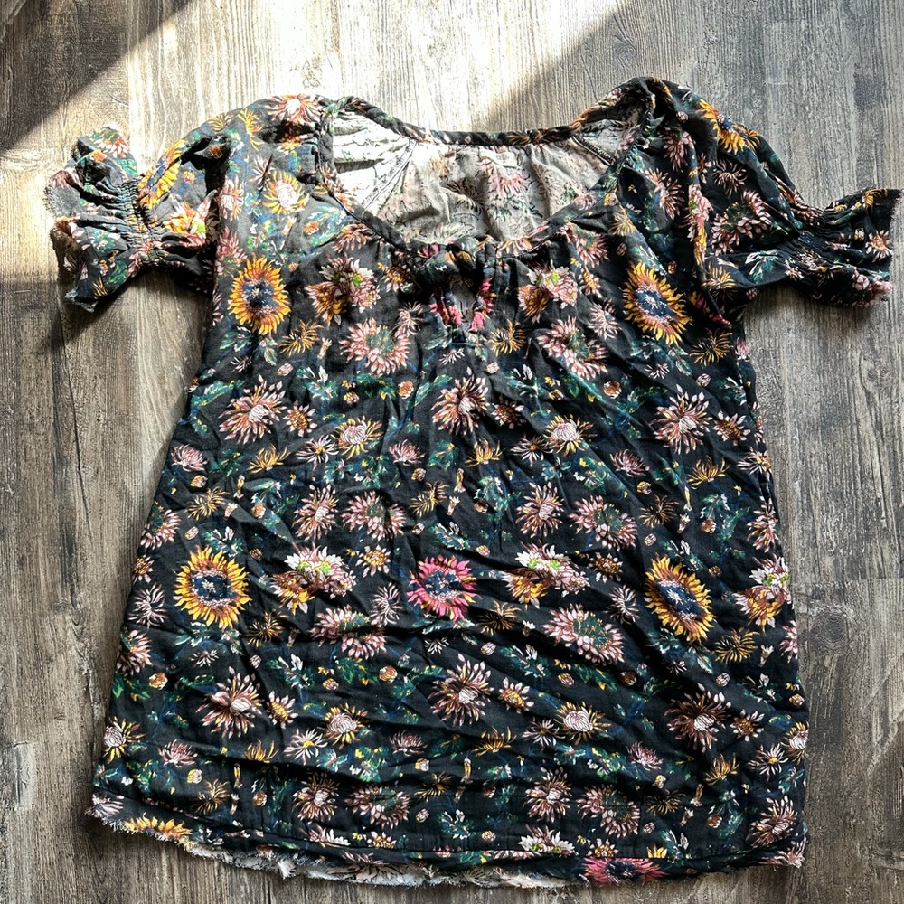 NATURAL LIFE Black Floral Blouse